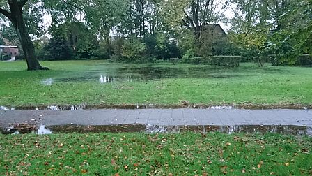 wateroverlast in park