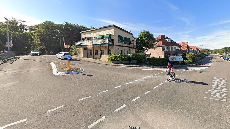 kruispunt Leidsevaart Bekslaan via Google Maps